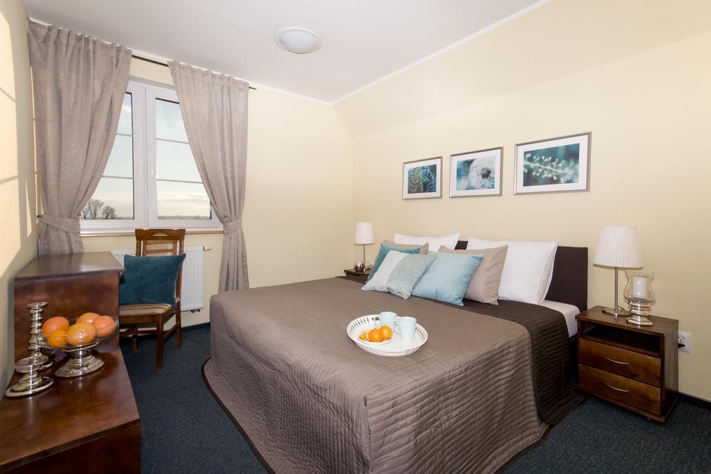 Pawlakowa Zagroda Hotel Grabiny-Zameczek Room photo